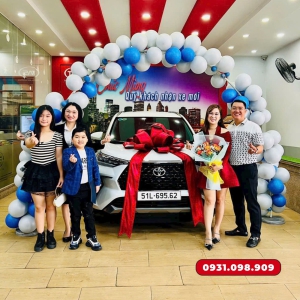 VELOZ CROSS CVT TOP 2025