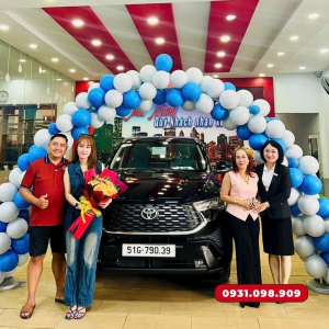 VELOZ CROSS CVT TOP 2025