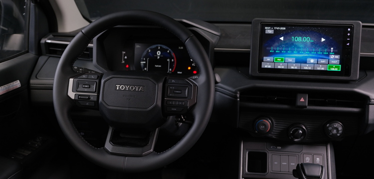 Khoang lái rộng rãi tiện nghi